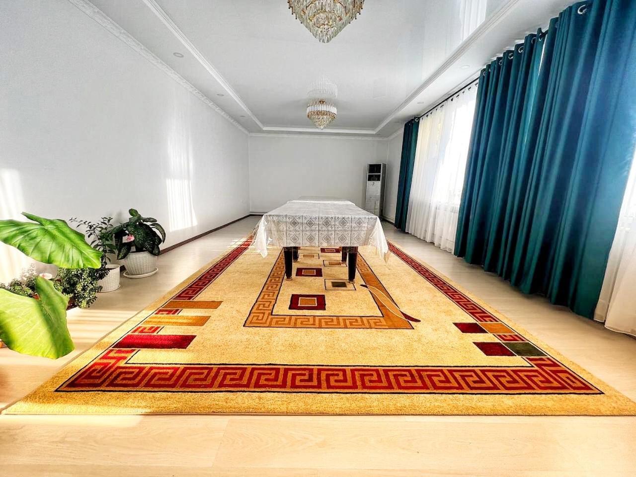Guesthouse Greathome Karakol Exterior photo