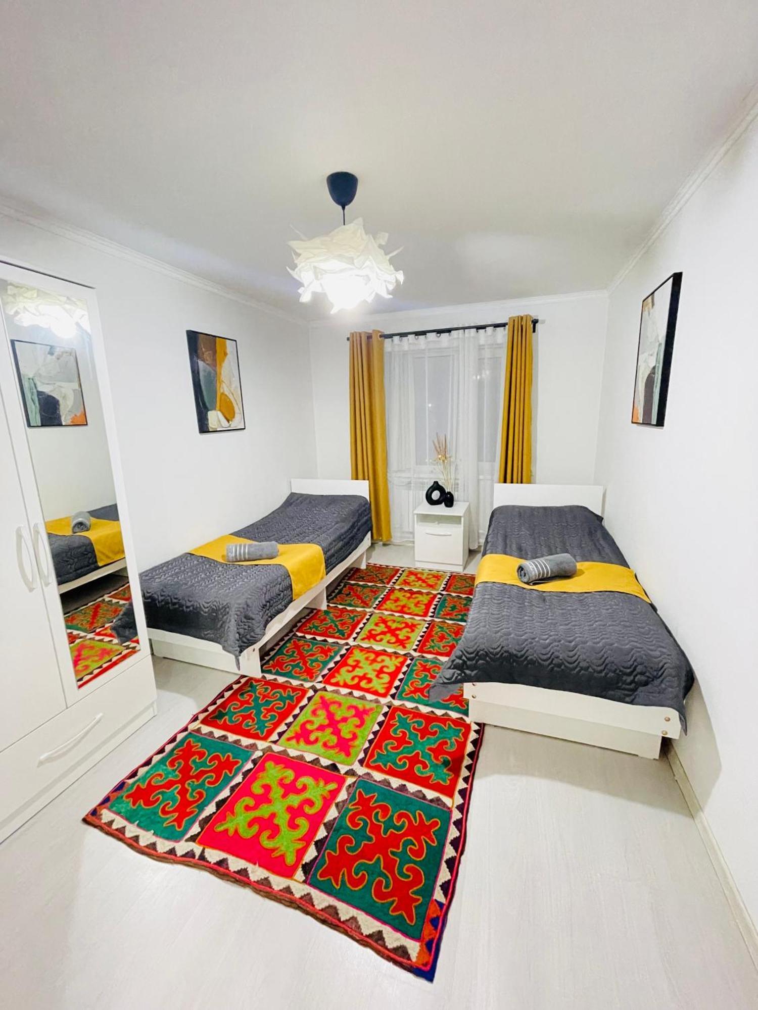 Guesthouse Greathome Karakol Exterior photo